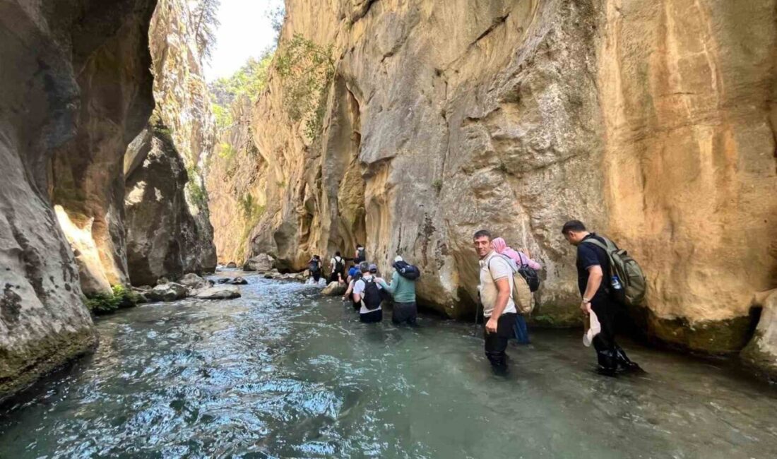 Kahramanmaraş’ta bulunan Hançer ve Hapis Kanyonu doğaseverlerin uğrak mekanı haline