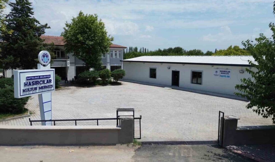 Malatya’nın Battalgazi ilçesine bağlı Hasırcılar Mahallesi’nde yapımı tamamlanan taziye evi