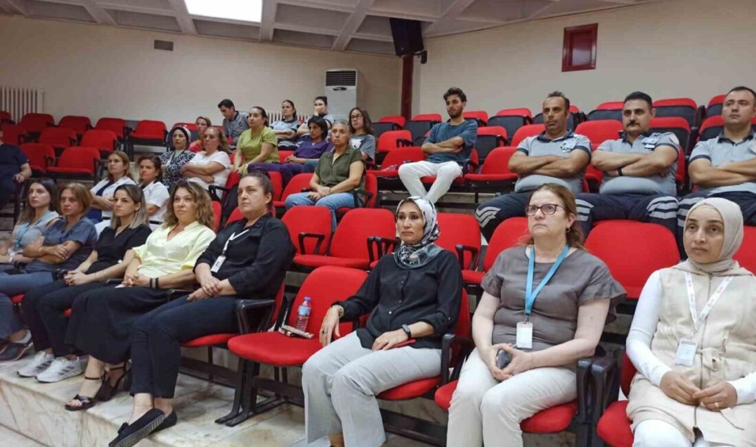 Aydın Devlet Hastanesi’nde “En İyi Narkotik Polisi Anne” Projesi kapsamında