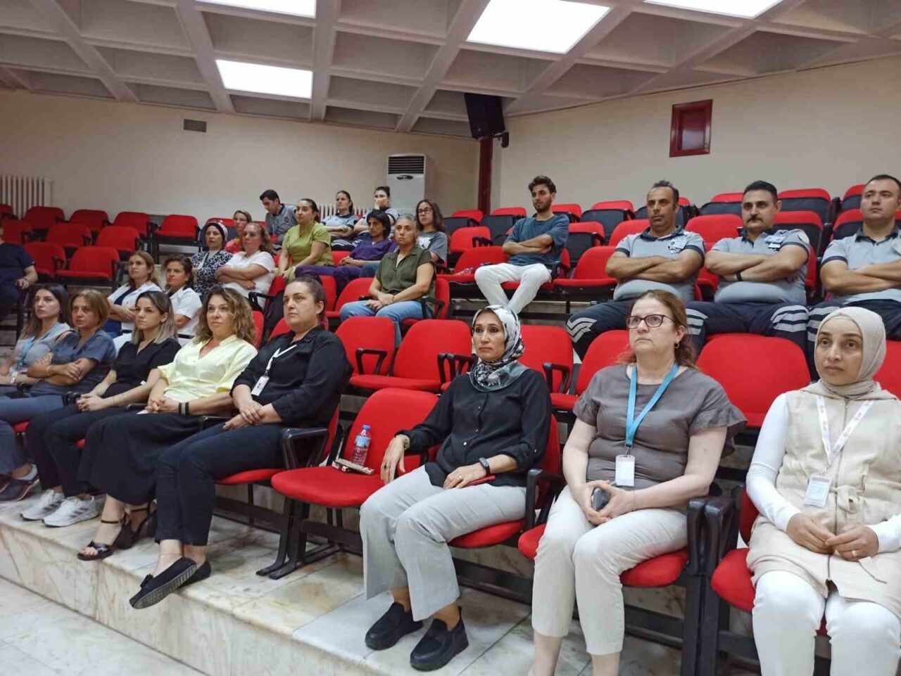 Aydın Devlet Hastanesi’nde “En İyi Narkotik Polisi Anne” Projesi kapsamında