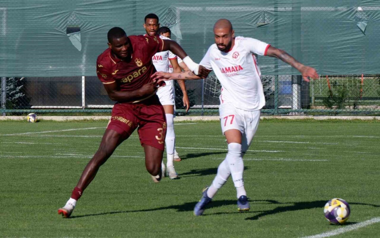 Yeni sezon hazırlıklarına Erzurum’da devam eden Trabzonspor, ilk hazırlık maçında