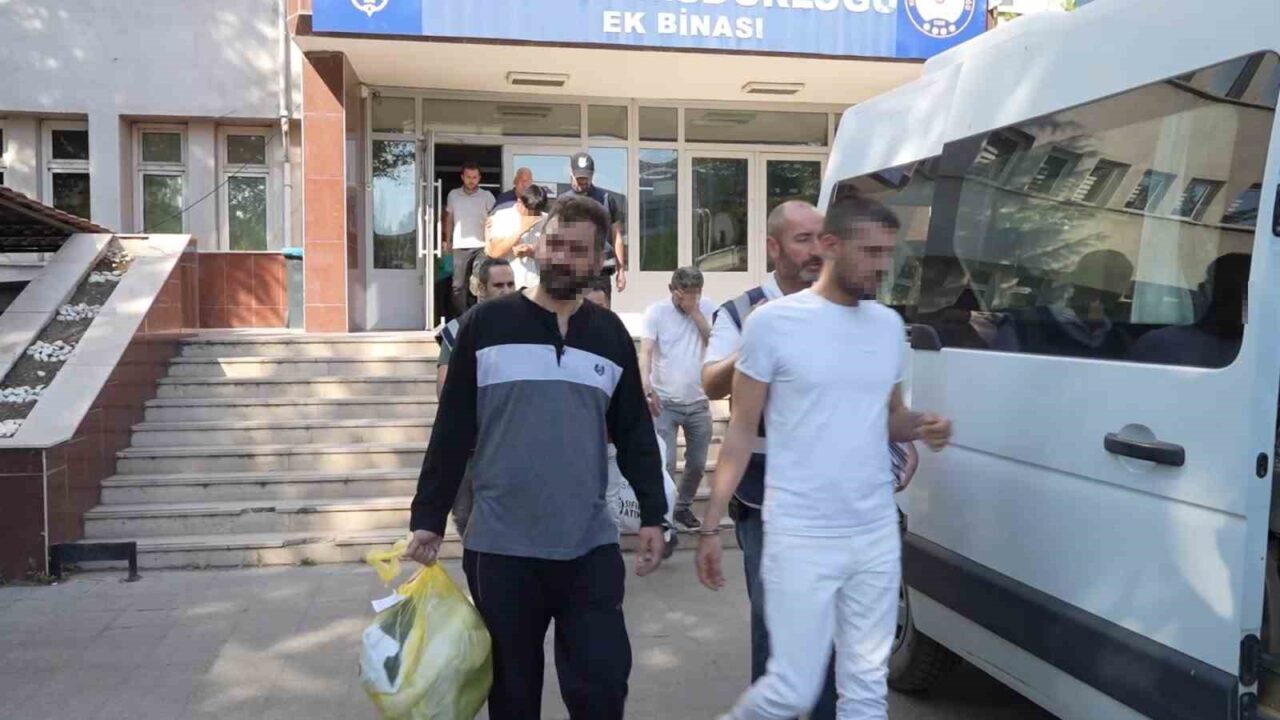 Kırıkkale’de haklarında yakalama kararı ve kesinleşmiş hapis cezası bulunan 8