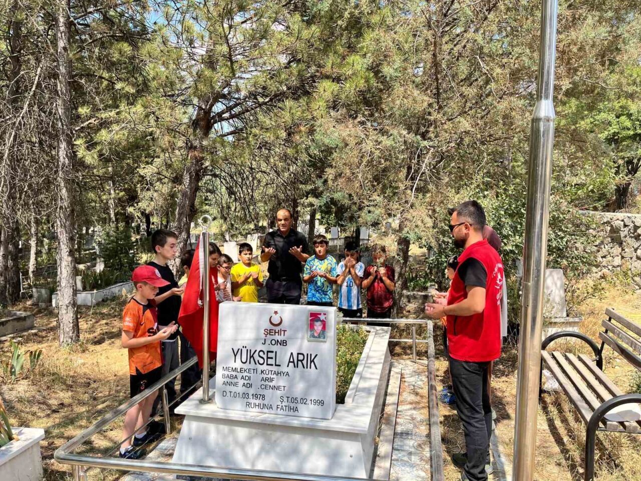 Hisarcık Eti Maden Gençlik Merkezi öğrencileri 15 Temmuz Demokrasi ve