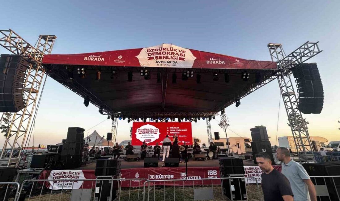 İstanbul Büyükşehir Belediyesi’nin, Özgürlük ve Demokrasi Şenliği beklenen ilgiyi görmedi.