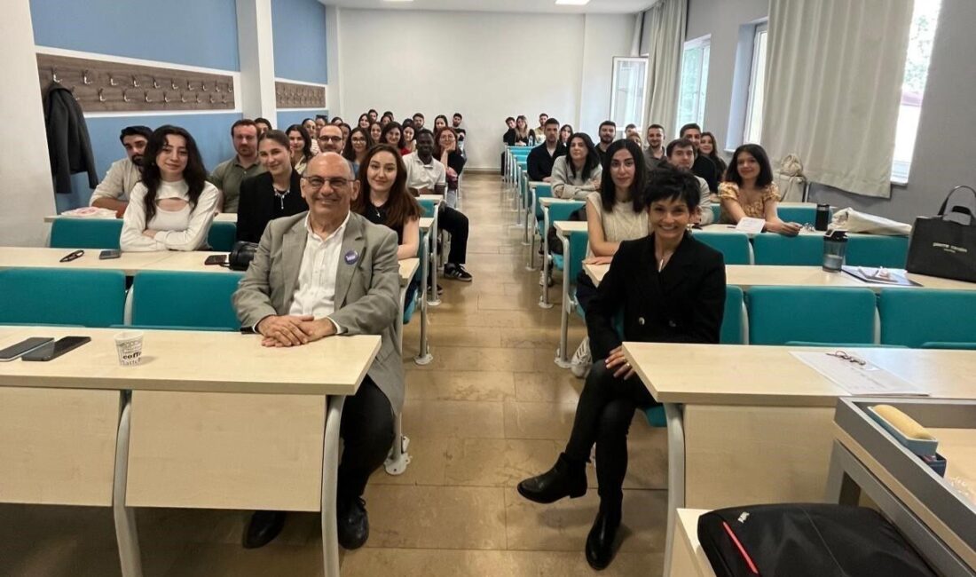 Anadolu Üniversitesi İktisadi ve İdari Bilimler Fakültesi (İİBF) ve Türkiye