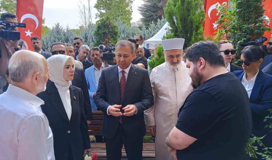 İçişleri Bakanı Ali Yerlikaya ile Aile ve Sosyal Hizmetler Bakanı
