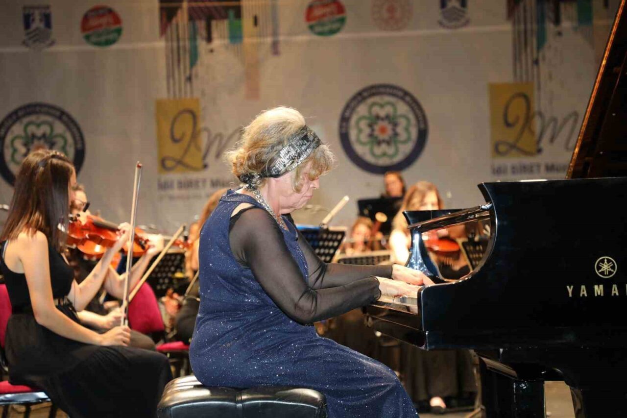 Muğla Büyükşehir Belediyesi 6. İdil Biret Müzik Festivali kapsamında, kariyerlerini