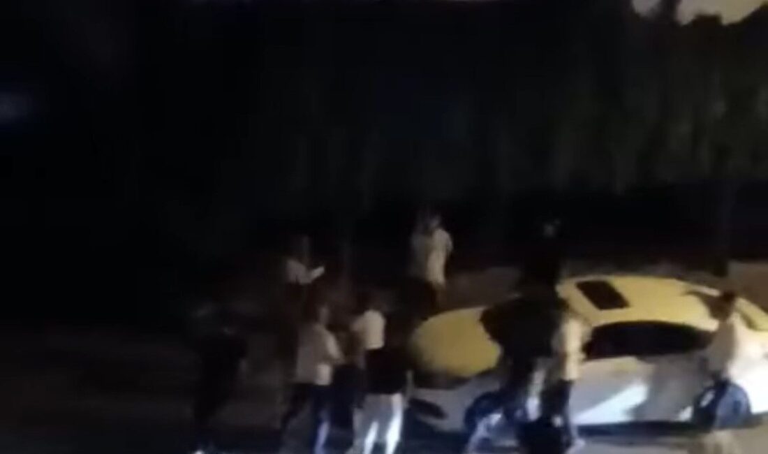 Bursa’nın Osmangazi ilçesinde iki grup arasında çıkan kavgada 3 kişi