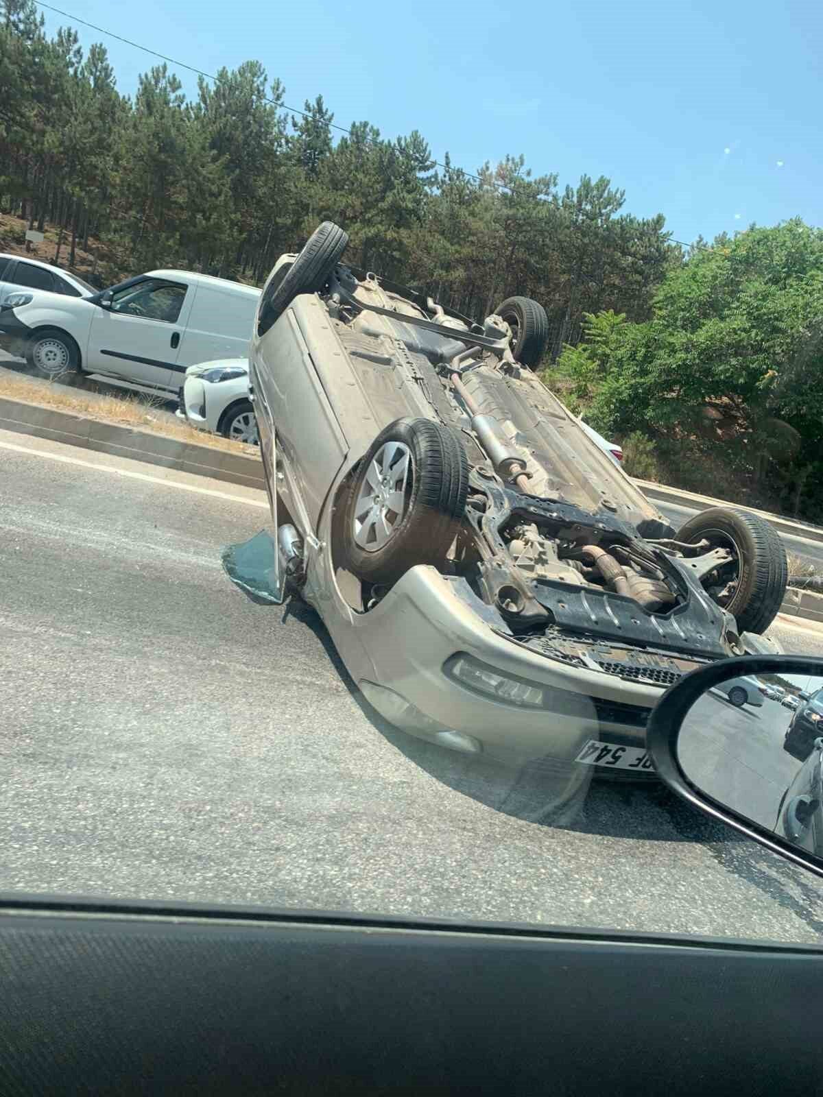 Eskişehir’de iki otomobilin çarpışması sonucu meydana gelen trafik kazasında 3