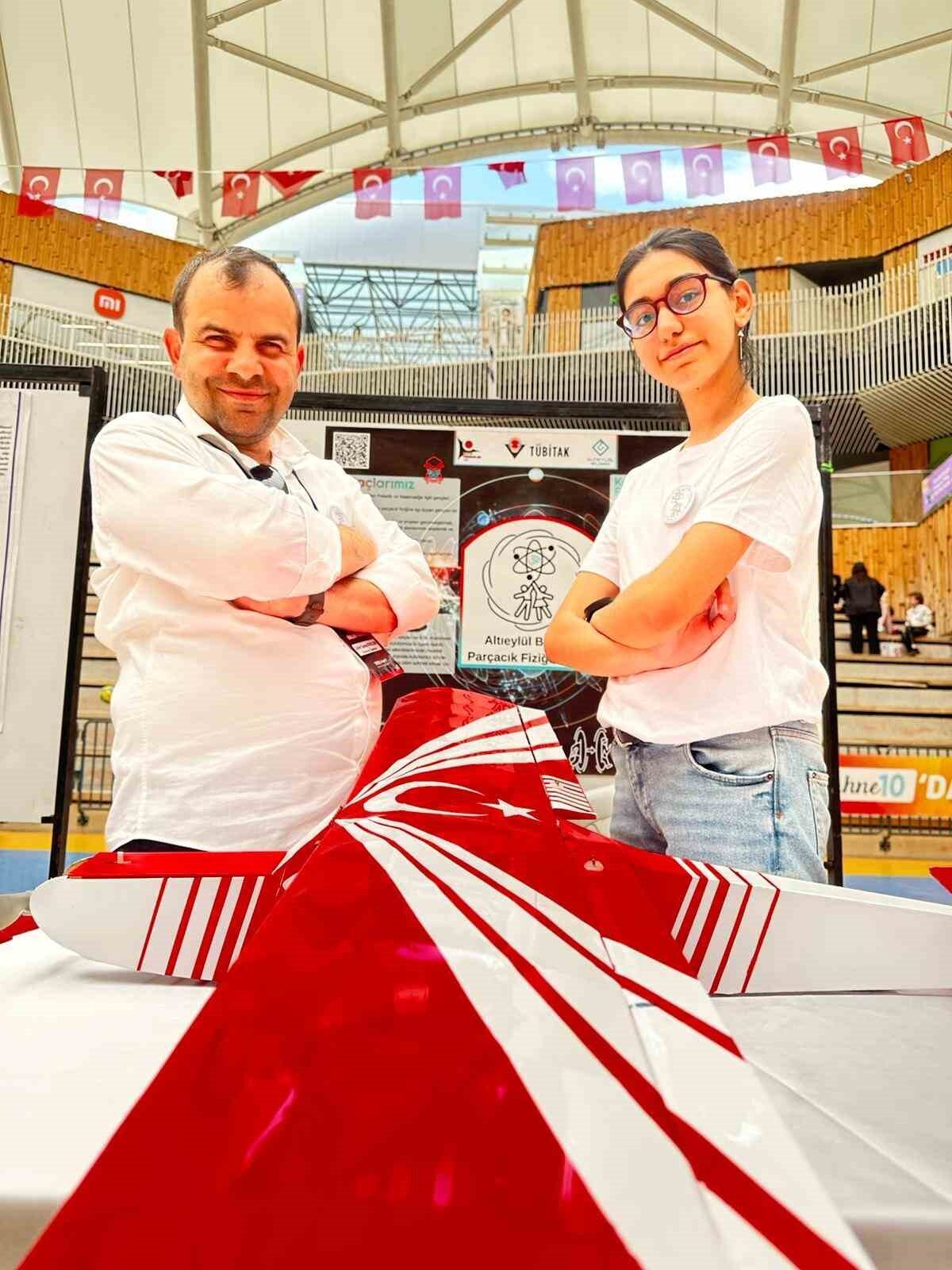 Balıkesir Altıeylül Bilim ve Sanat Merkezi öğrencisi Bilge Küçükşahin, TEKNOFEST