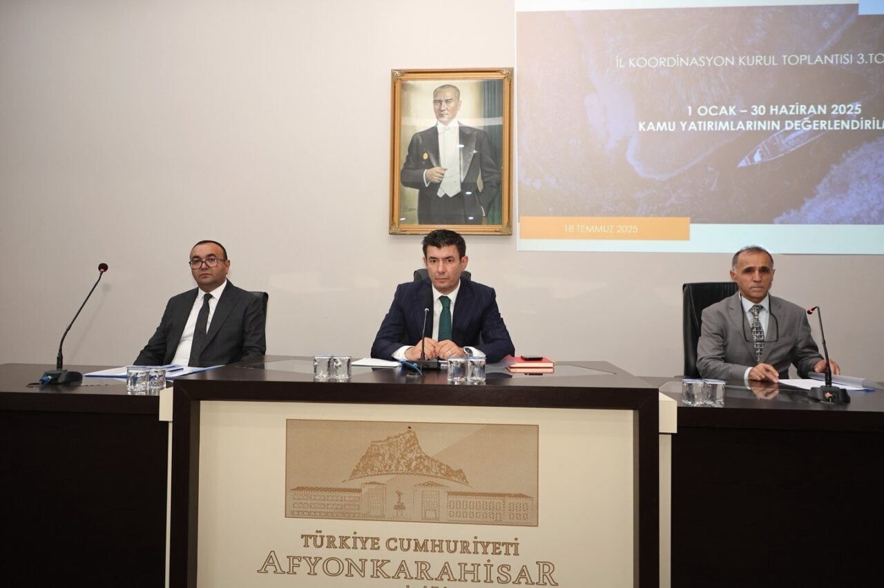 Afyonkarahisar’da yürütülen kamu yatırımları ile devam eden projelerin etkin ve