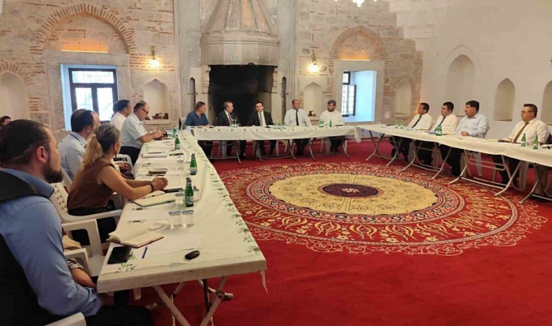 Eskişehir’de İl Milli Eğitim Müdürü Sinan Aydın’ın başkanlığında, 14 ilçeden