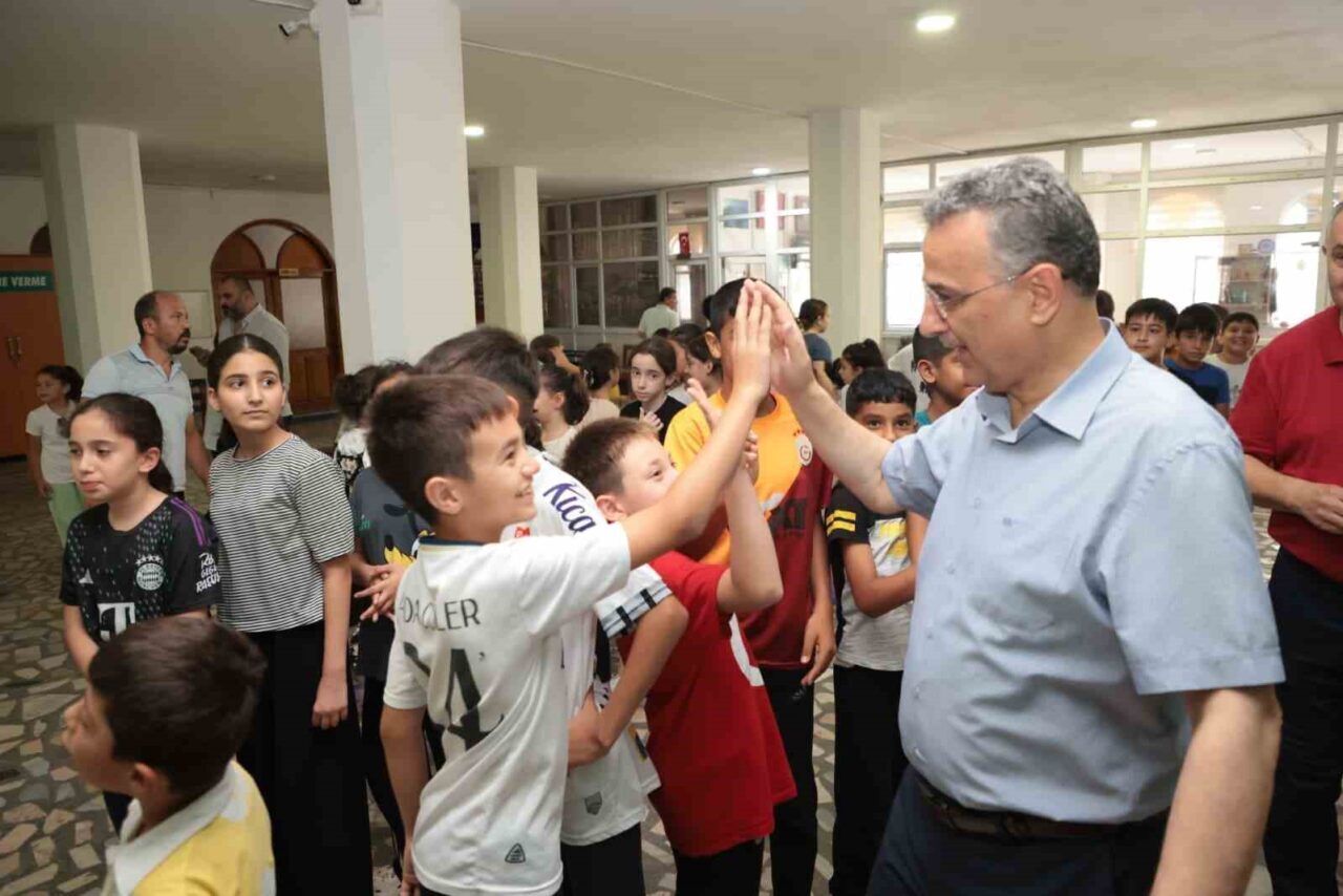 Samsun’un İlkadım Belediyesi tarafından hayata geçirilen Camiler Seninle Şenlensin Projesi,