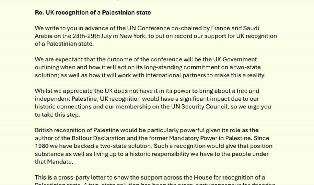 İngiltere’de 221 parlamenter, İngiltere Başbakanı Keir Starmer ve Dışişleri Bakanı