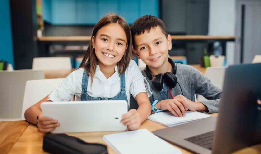 Toplumsal kalkınmanın temel taşlarından biri olan eğitim alanında Türkiye İş