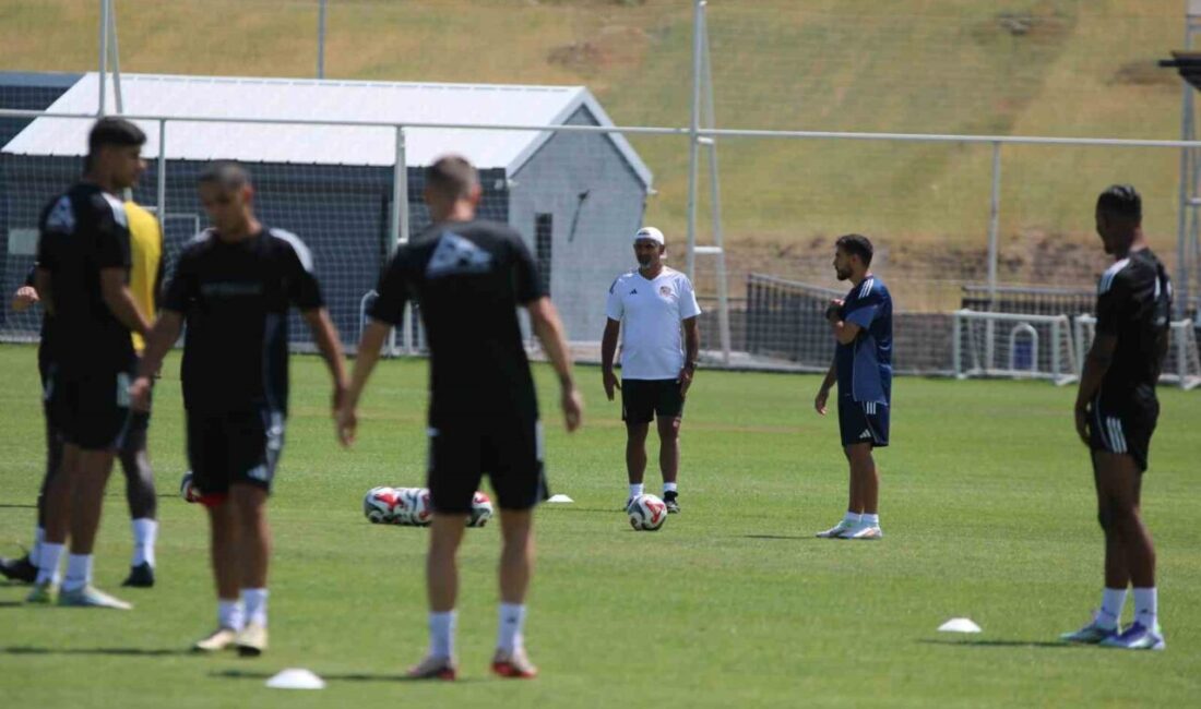 Gaziantep FK Teknik Direktörü İsmet Taşdemir, 3 transfer yaptıklarını, 3