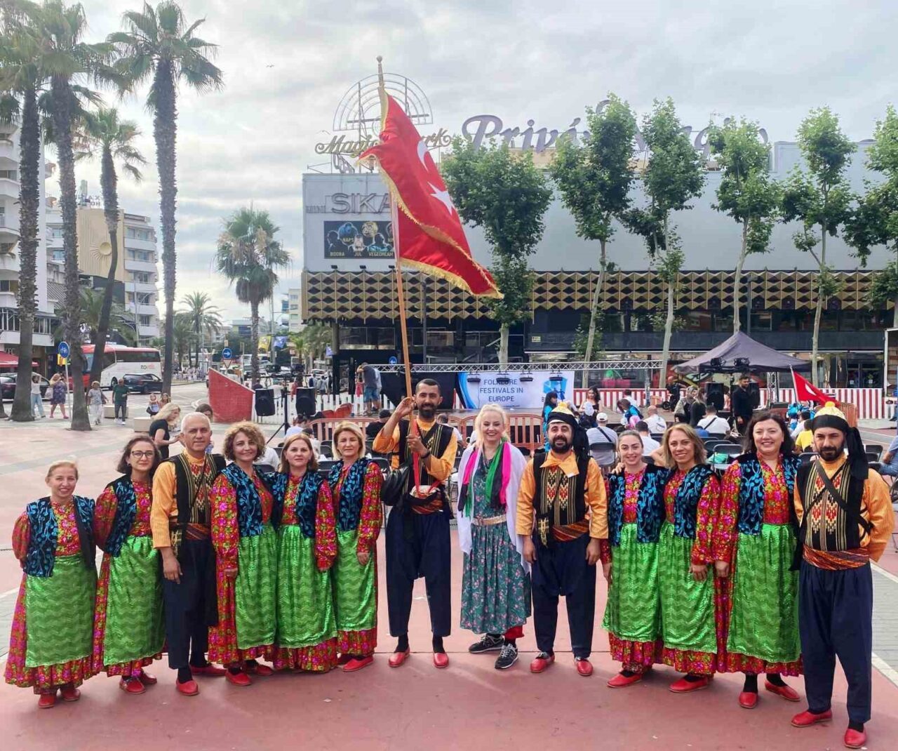 Körfez Belediyesi Halk Oyunları Topluluğu, İspanya’nın Barselona kentine bağlı Lloret