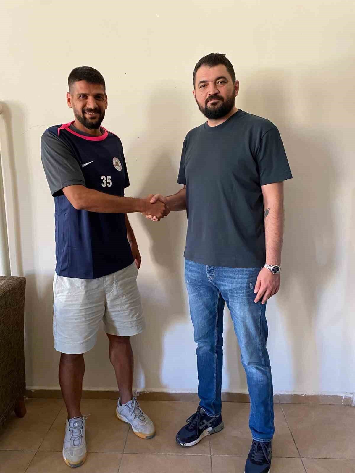 Isparta 32 Spor geçtiğimiz sezon Kahramanmaraş İstiklalspor forması giyen stoper