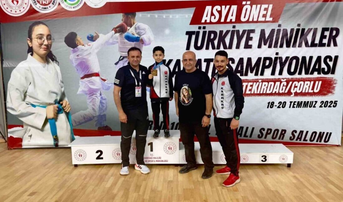 Tekirdağ’ın Çorlu ilçesinde düzenlenen Asya Önel Minikler Türkiye Karate Şampiyonası’nda