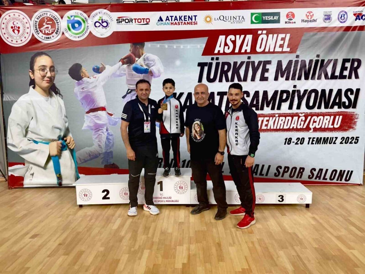 Tekirdağ’ın Çorlu ilçesinde düzenlenen Asya Önel Minikler Türkiye Karate Şampiyonası’nda