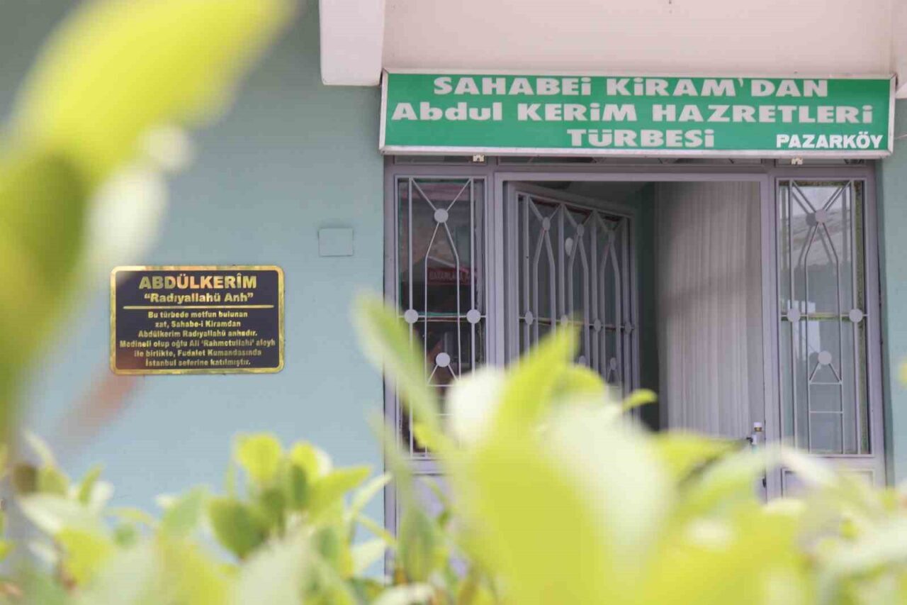 Sakarya’nın Akyazı ilçesi rivayetlere göre, İstanbul’un fethi için çıktığı yolculuk