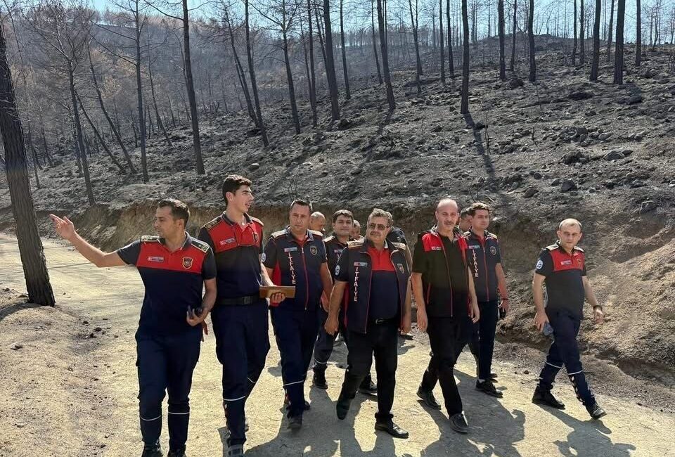 Hatay’ın Antakya ilçesinde meydana gelen orman yangınının ardından, yetkililer yangın