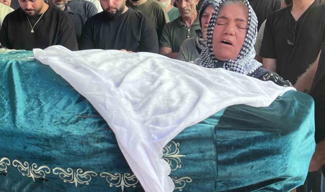 İzmir’in Çiğli ilçesinde aynı evde yaşadığı eski kocası tarafından öldürülen