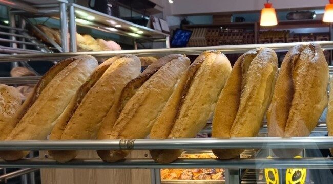 İzmir Ticaret Odası (İZTO) temmuz ayı olağan meclis toplantısında, ekmek