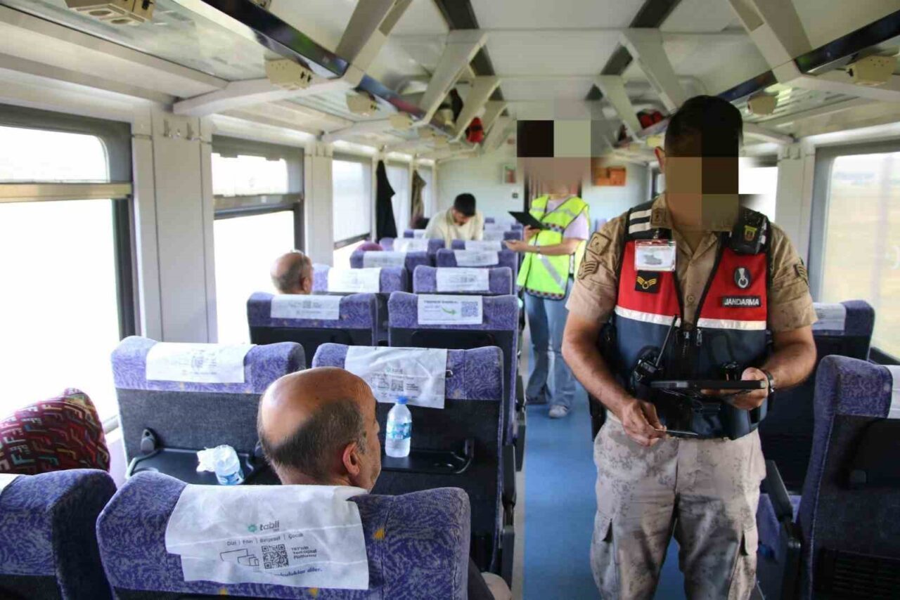 Erzurum İl Jandarma Komutanlığı ve bağlı birlikleri tarafından vatandaşların güvenle