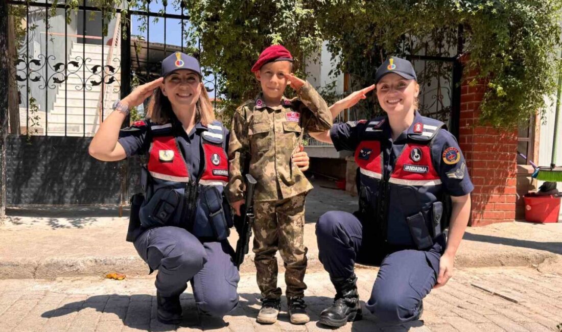 Aydın’da jandarma ekipleri 15 Temmuz Demokrasi ve Milli Birlik Günü