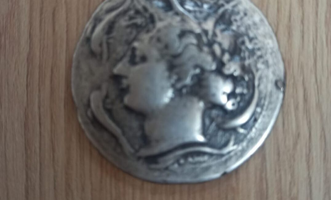 Bursa İl Jandarma komutanlığı ekipleri, Mudanya ilçesine tarihi eser satmaya