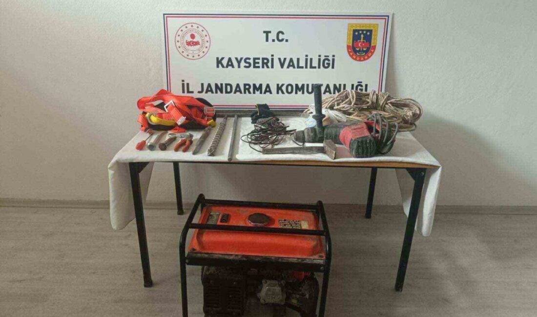 Kayseri İl Jandarma Komutanlığı ekiplerince Talas ilçesinde yapılan çalışmalarda kaçak