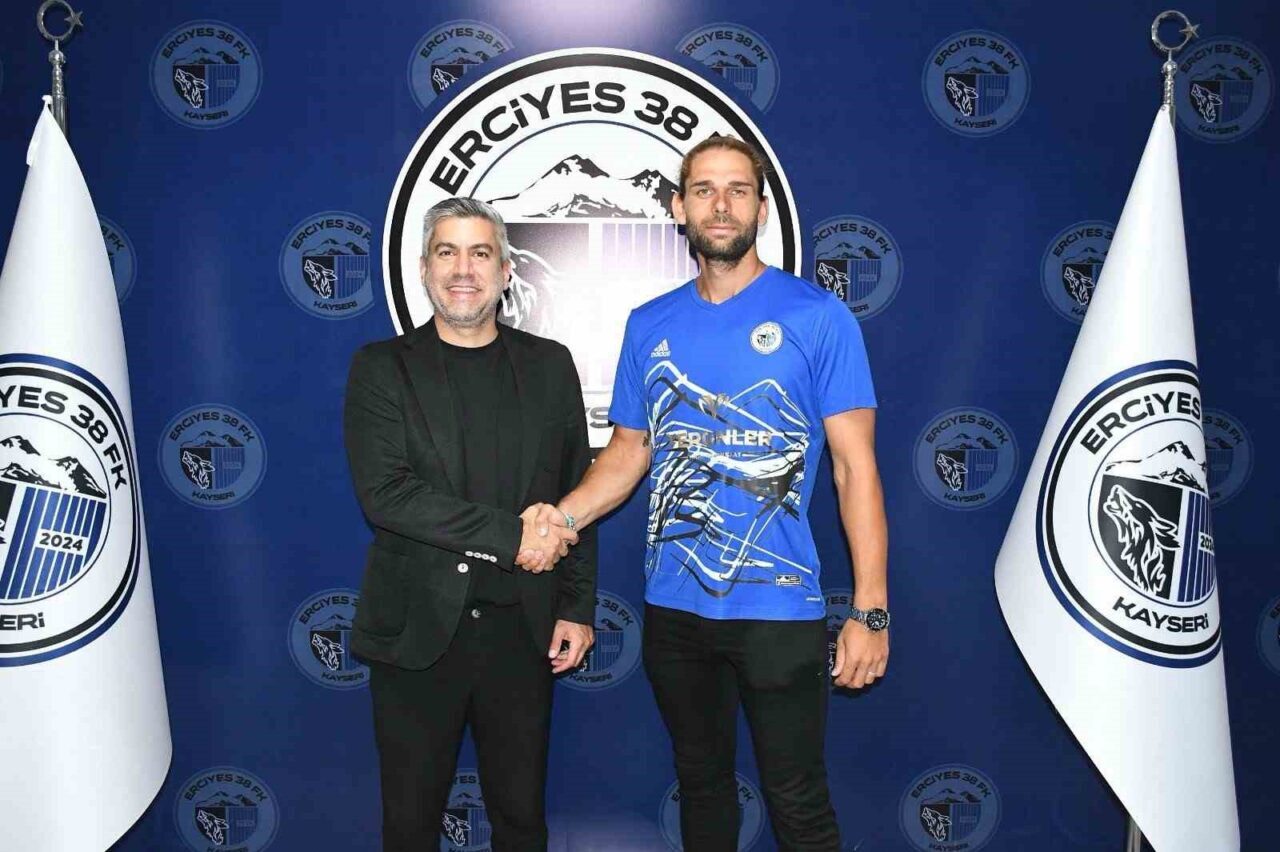 Erciyes 38 Futbol Kulübü iç transferde kaleci Kadem Burak Yaşar