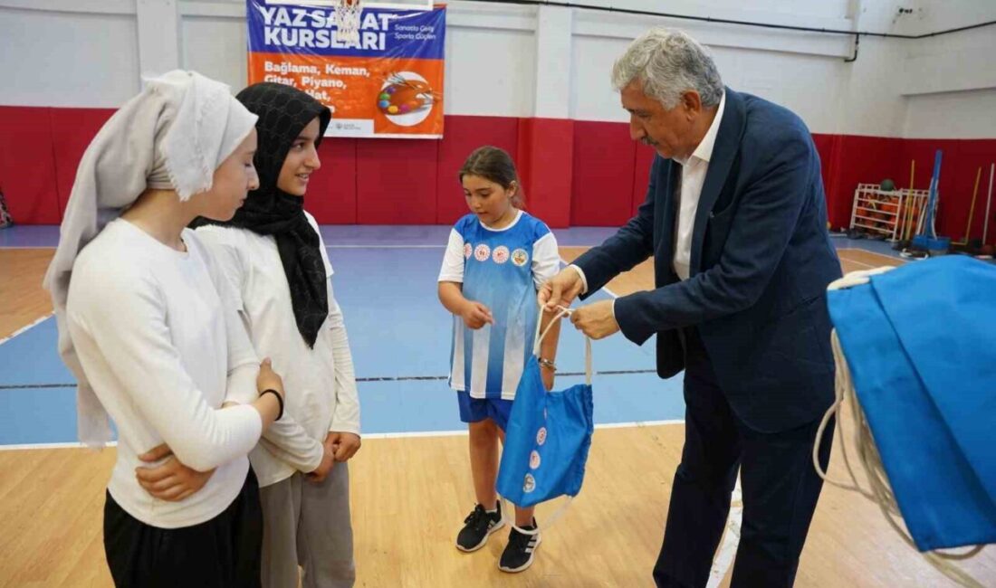 Adıyaman Kahta Belediyesi öncülüğünde Kahta Kaymakamlığı, İlçe Milli Eğitim Müdürlüğü