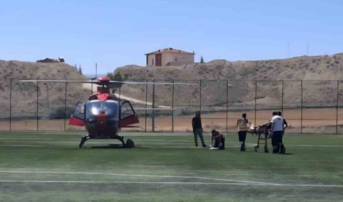 Malatya’nın Darende ilçesinde kalp krizi geçiren bir hasta, hava ambulansı