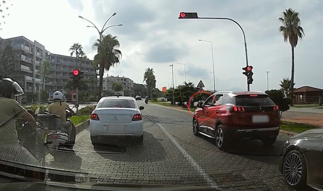 Alanya Belediyesi tarafından araçlardaki kamera sistemiyle kamuya açık alanlarda çevreyi