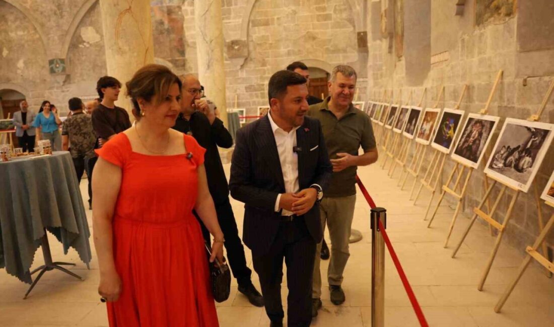 Kapadokya 10. Uluslararası Fotoğraf Yarışması sergisi Meryem Ana Kilisesi’nde düzenlenen