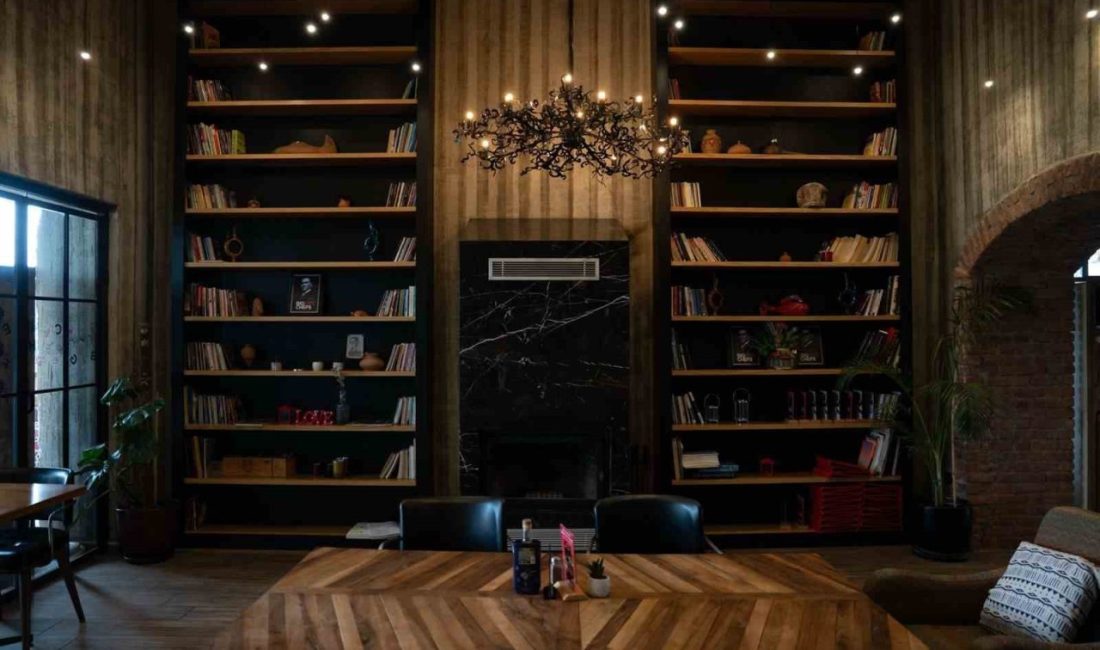 Kapadokya’nın eşsiz coğrafyasında, Kızılırmak kıyısında ve tarihi Taş Köprü’nün hemen