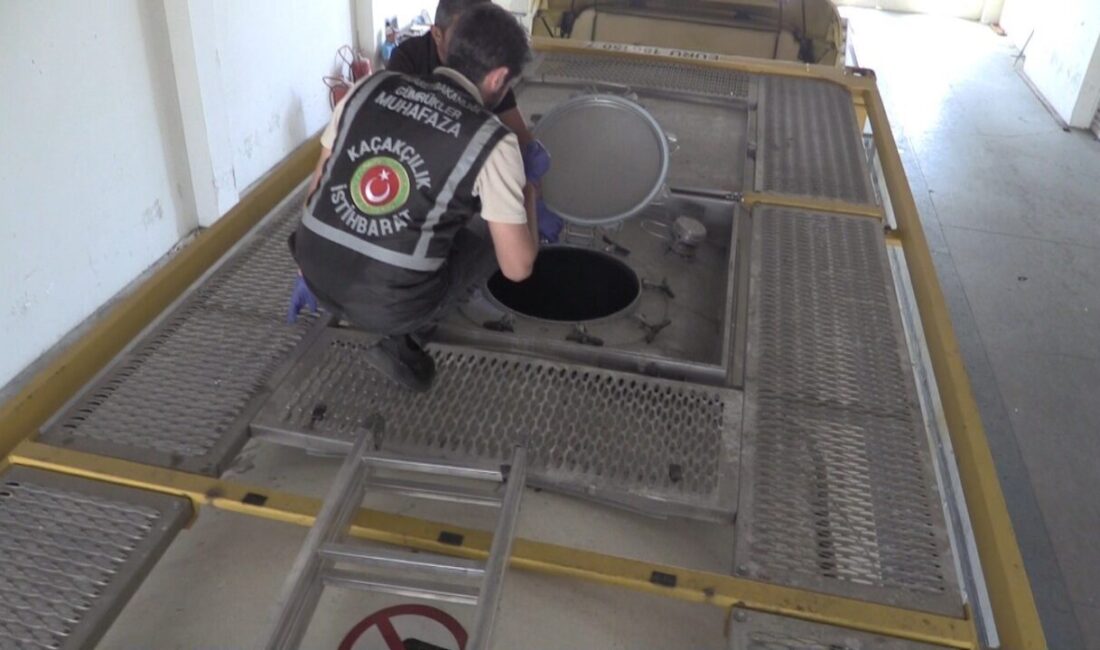 Kapıkule Sınır Kapısı’nda şüpheli yoğunluk tespit edilen tankerden 10 bine