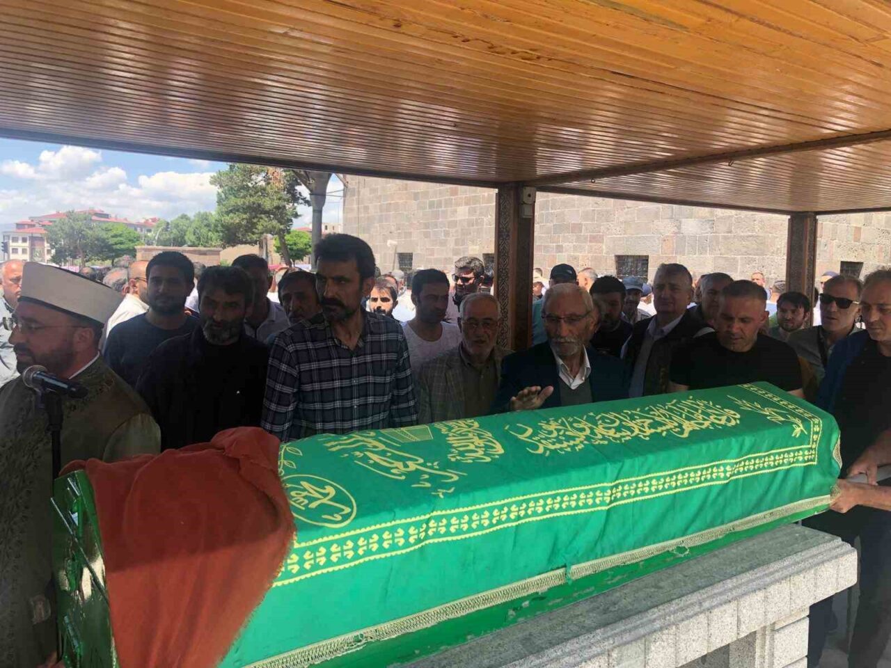 Doğu Anadolu Gazeteciler Cemiyeti (DAGC) İstişare Kurulu üyesi, Erzurum Gazetesi