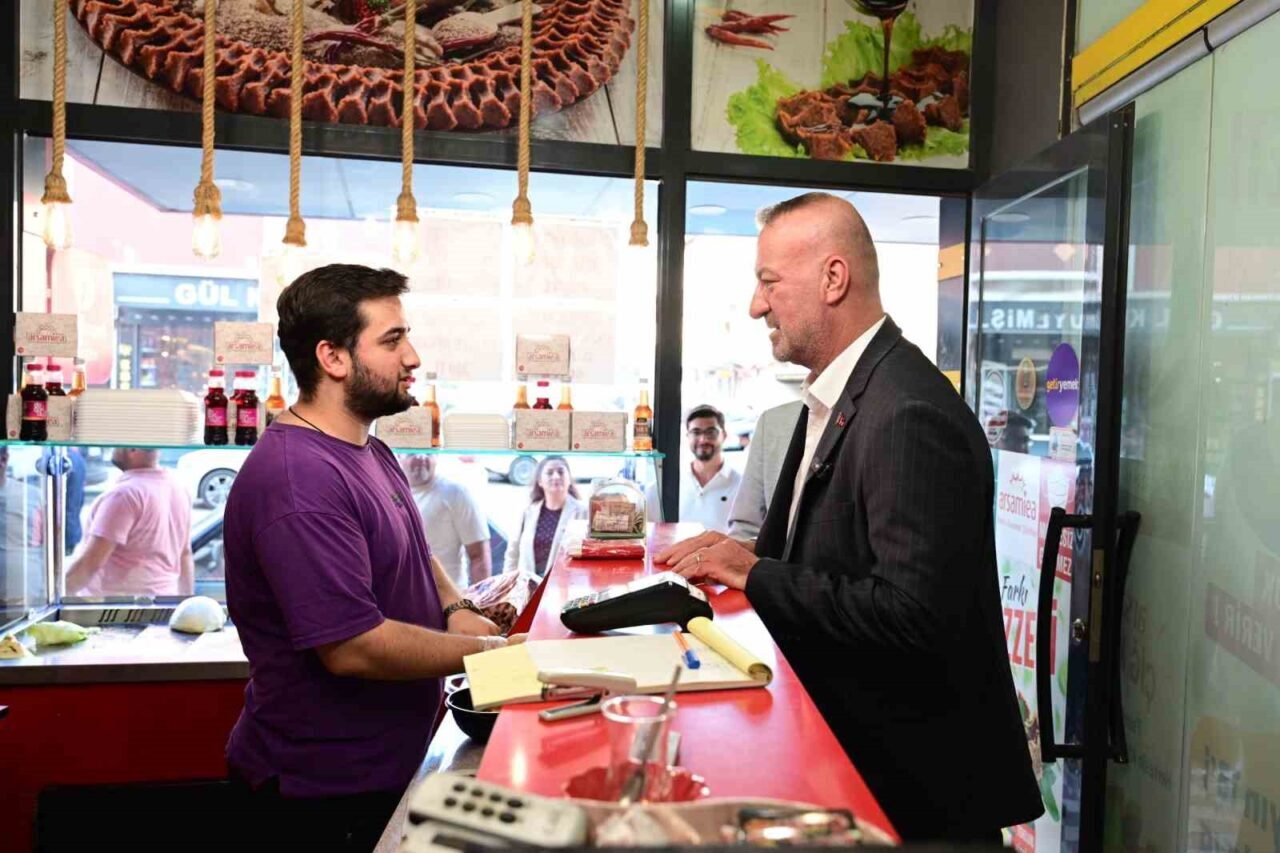 Karacabey Belediye Başkanı Fatih Karabatı, 15 Temmuz Demokrasi ve Milli