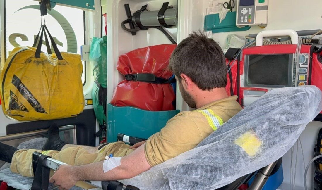 Karabük’te yangını söndürme çalışmalarına katılan arazözün midibüs ile çarpışması sonucu