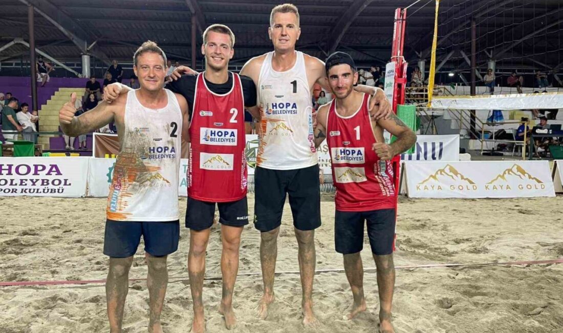 Artvin’in Hopa ilçesinde bu yıl 26’ncısı düzenlenen Uluslararası Hopa Plaj