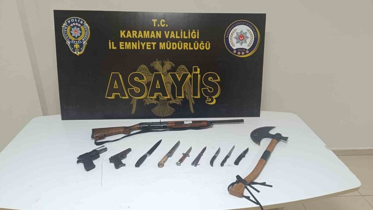 Karaman’da polisin yaptığı asayiş uygulamalarında uyuşturucu ve ruhsatsız silahlar ele