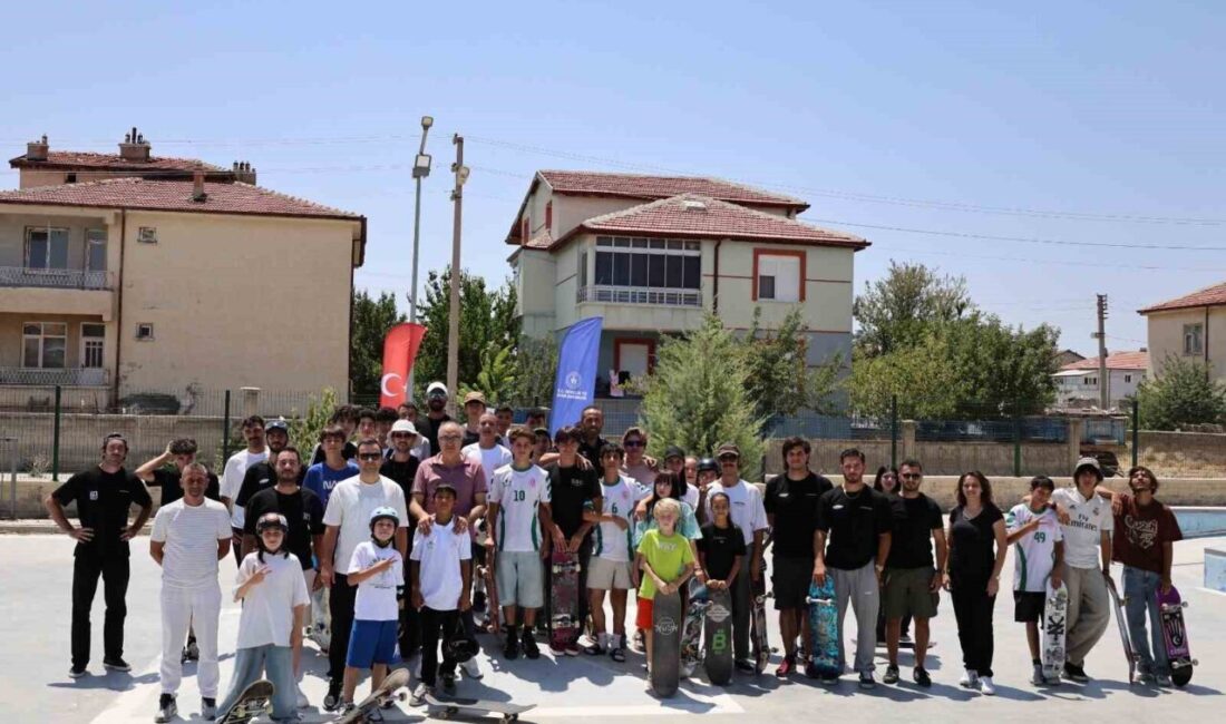 Karaman Gençlik ve Spor İl Müdürlüğünün ev sahipliğinde gerçekleştirilen Anadolu