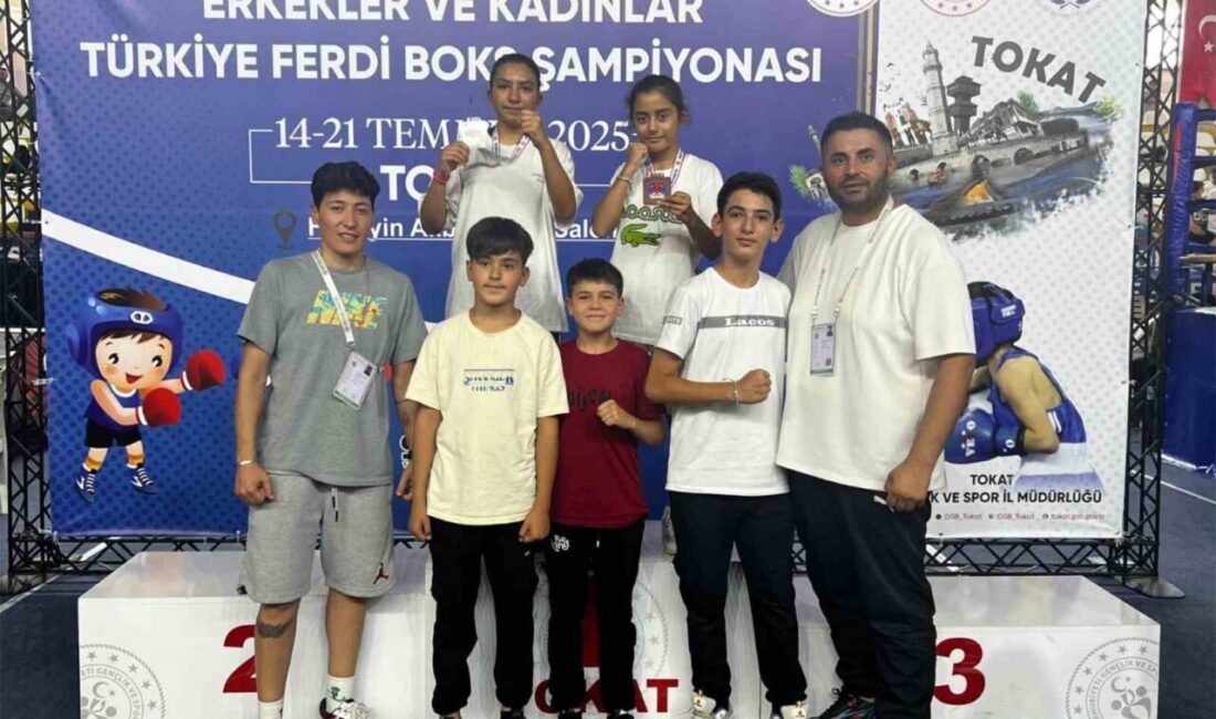 Karaman Gençlik ve Spor İl Müdürlüğü Boks Takımı, Tokat’ta düzenlenen