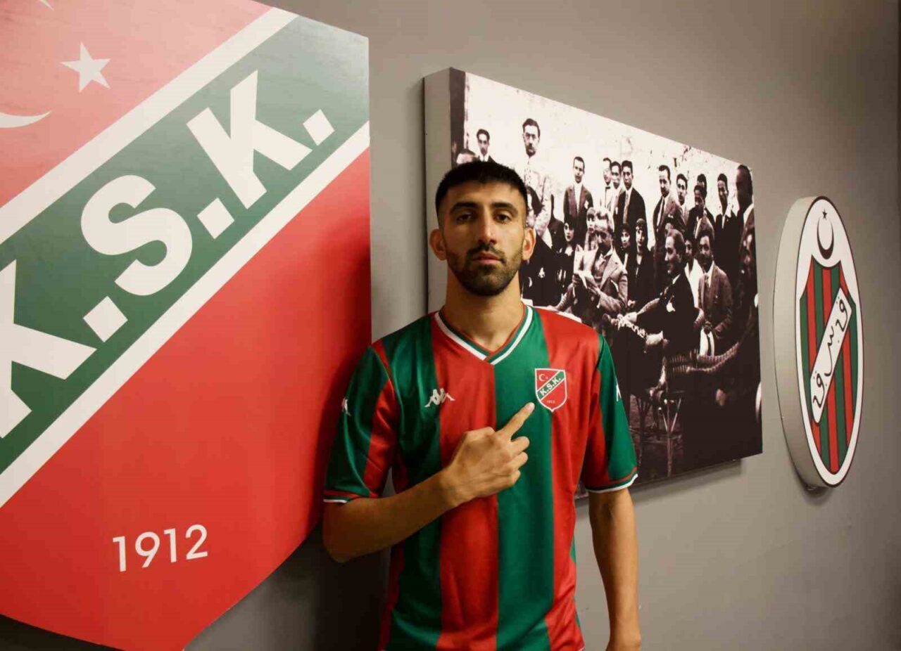 Karşıyaka, son olarak Menemen FK forması giyen 25 yaşındaki futbolcu