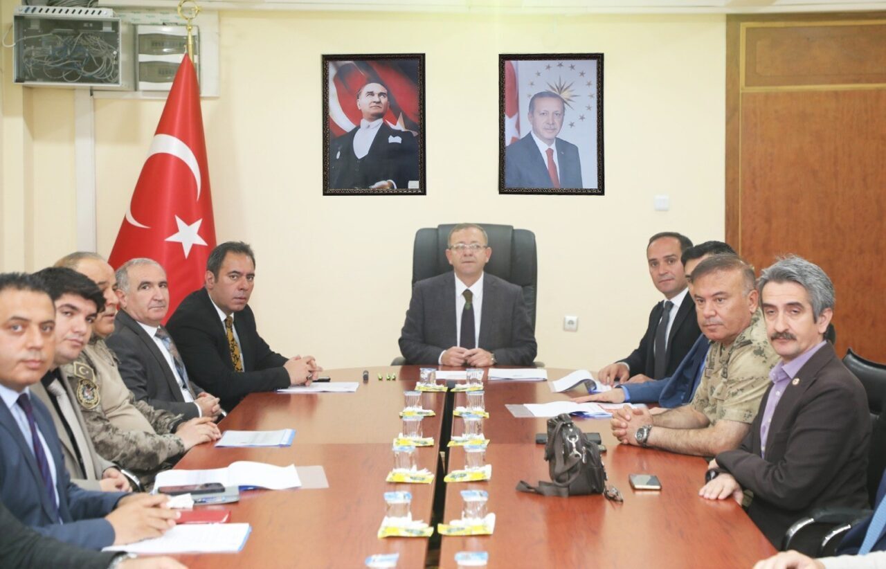 Kars Vali Ziya Polat’ın başkanlığında “Bağımlılıkla Mücadele İl Koordinasyon Kurulu