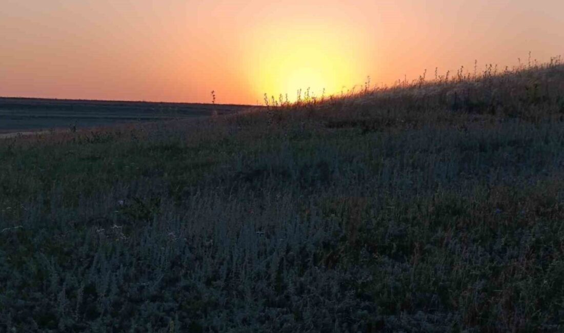 Doğu Anadolu’nun kadim şehri Kars, sabahın ilk ışıklarıyla birlikte adeta