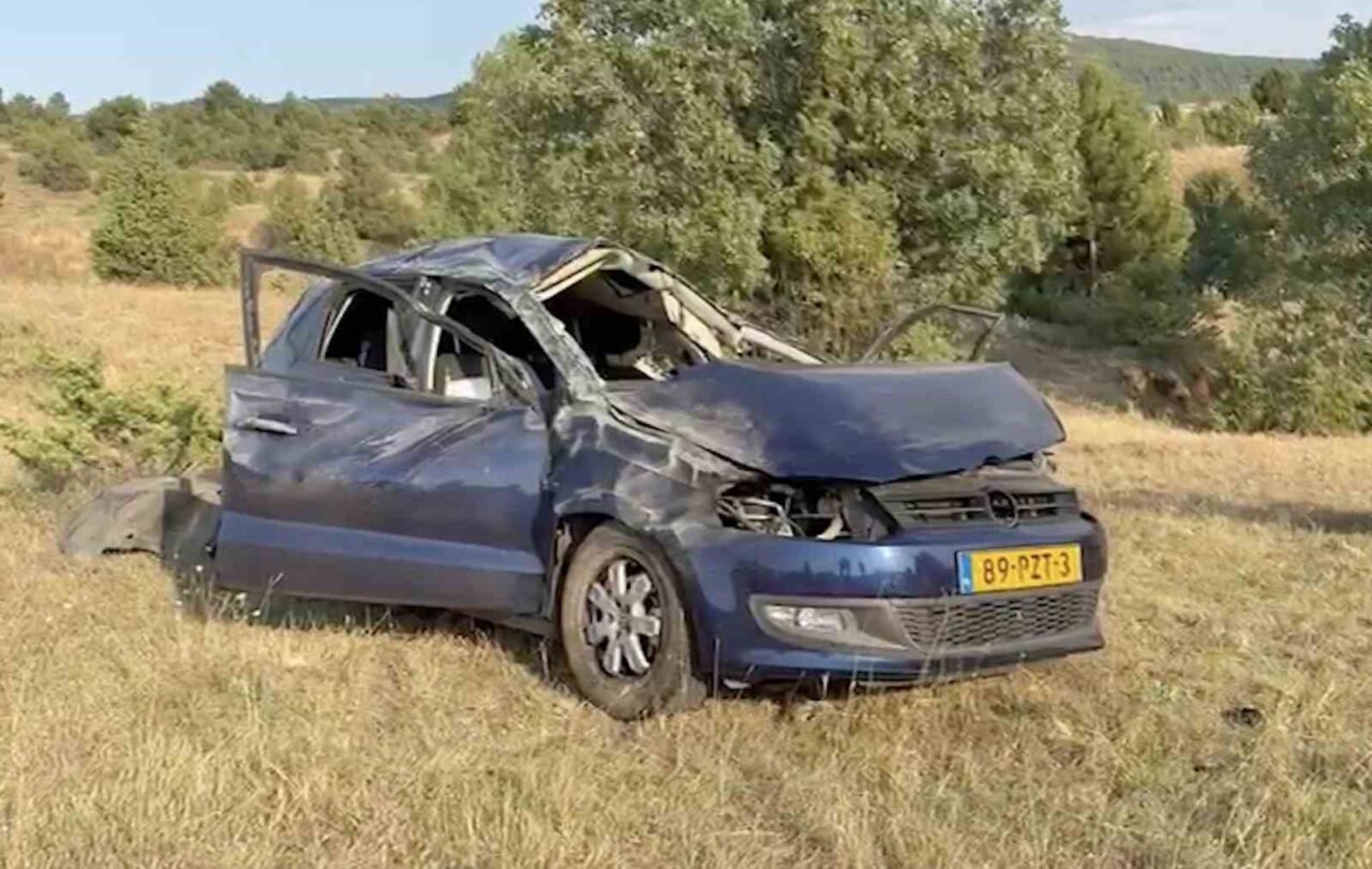 Kastamonu’nun Taşköprü ilçesinde otomobilin şarampole yuvarlanması neticesinde meydana gelen kazada